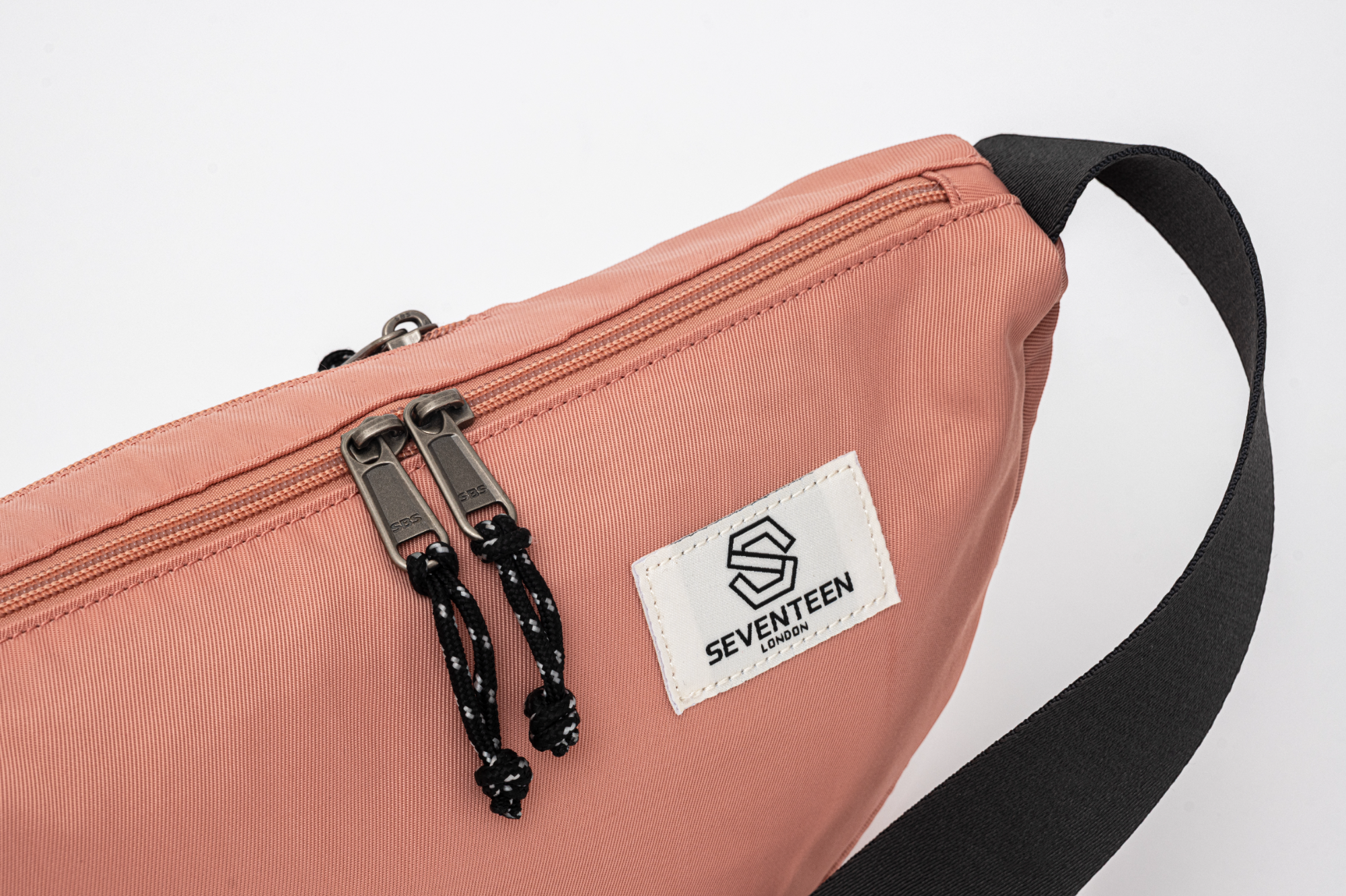 Hyde Park Crossbody Bag - Pink