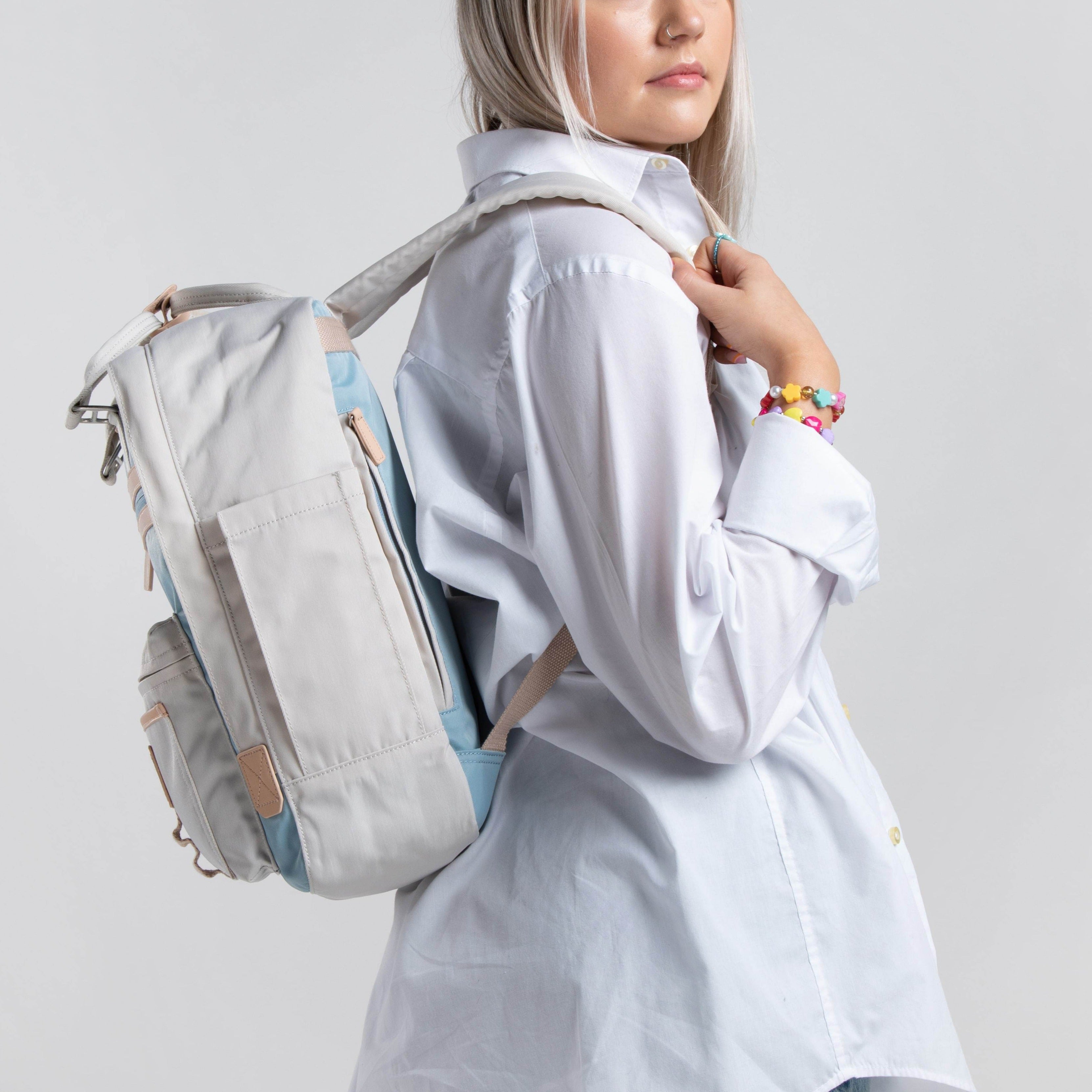 Wimbledon Backpack - Cream with Light Blue - Seventeen London