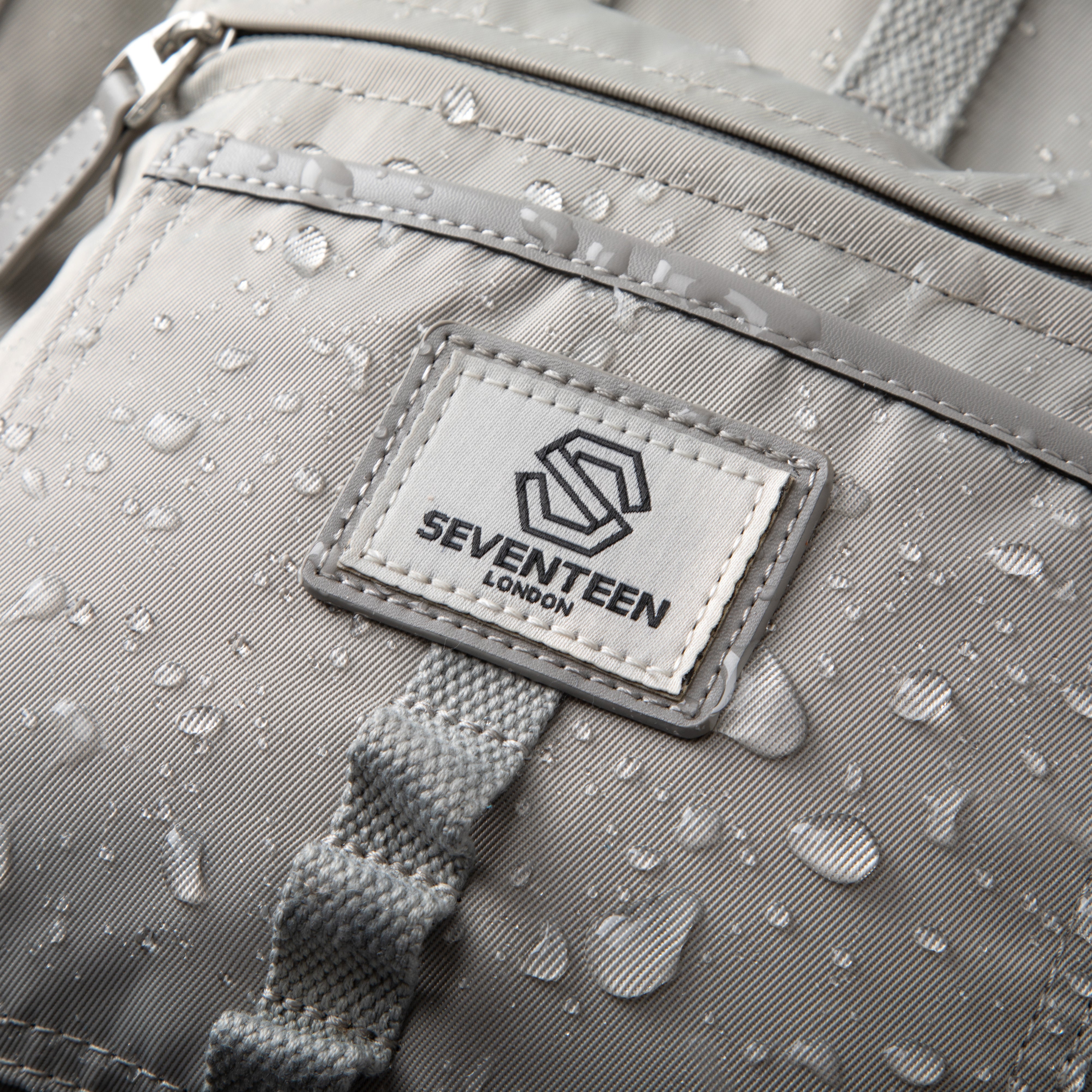 Canary Wharf Backpack - Light Grey