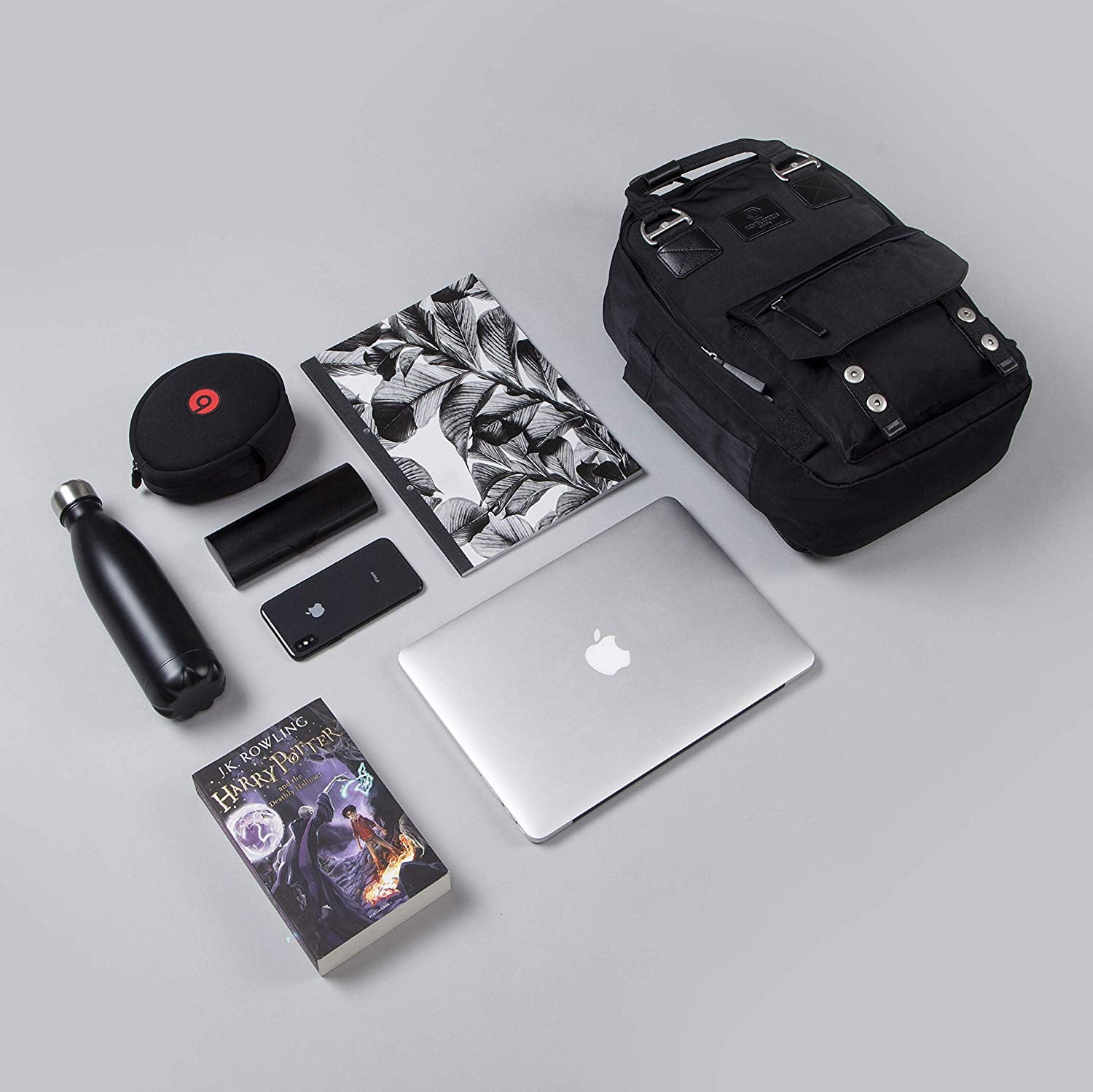 Camden Backpack Black - Seventeen London