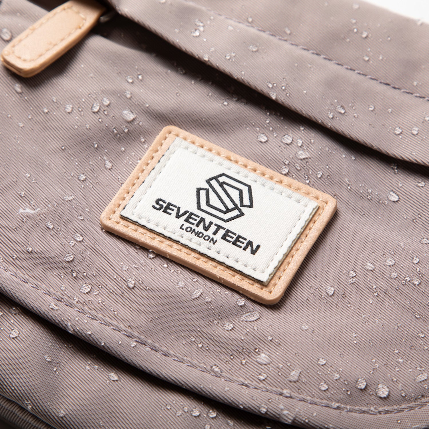 Tottenham Messenger Bag - Lilac