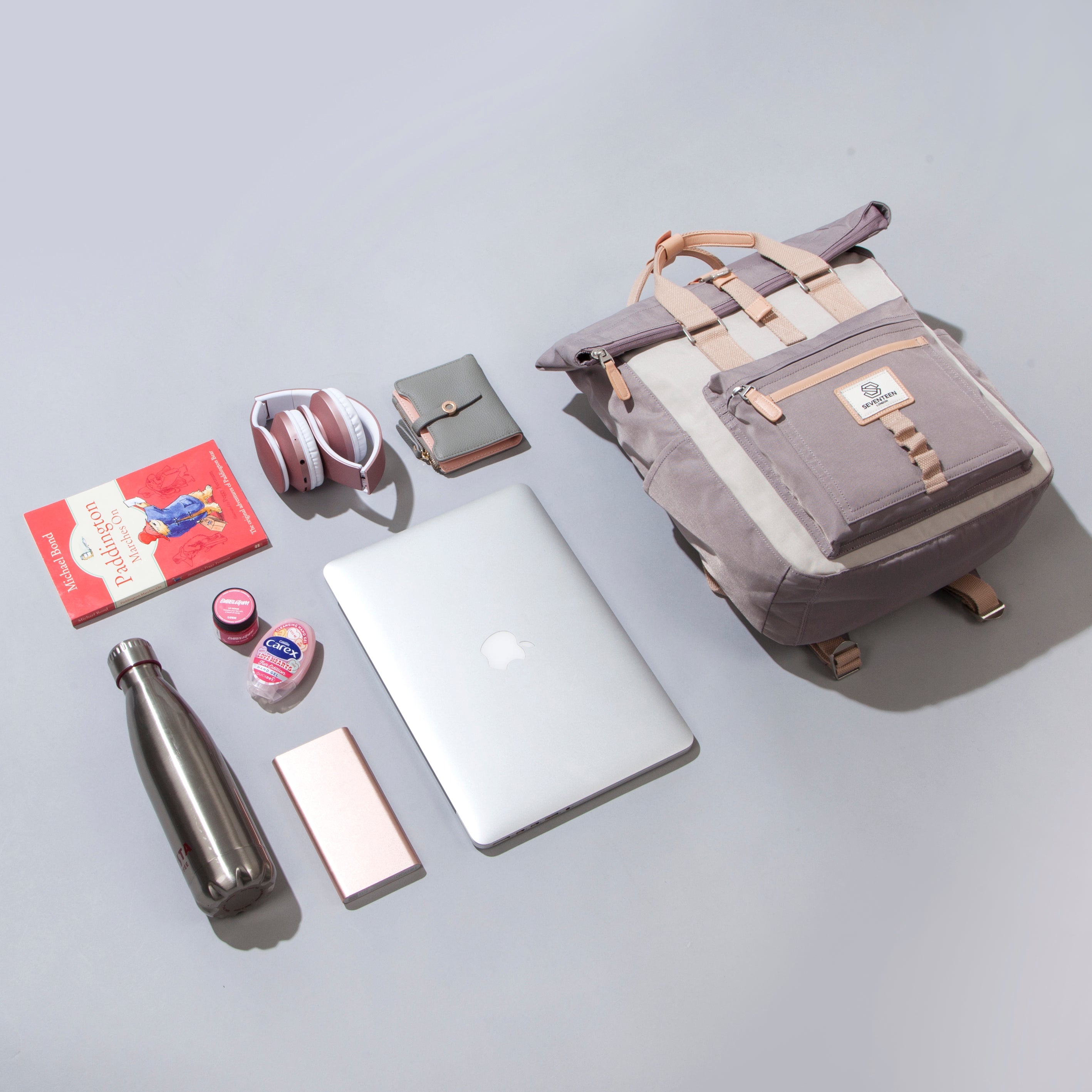 Canary Wharf Backpack - Grey & Cream - Seventeen London