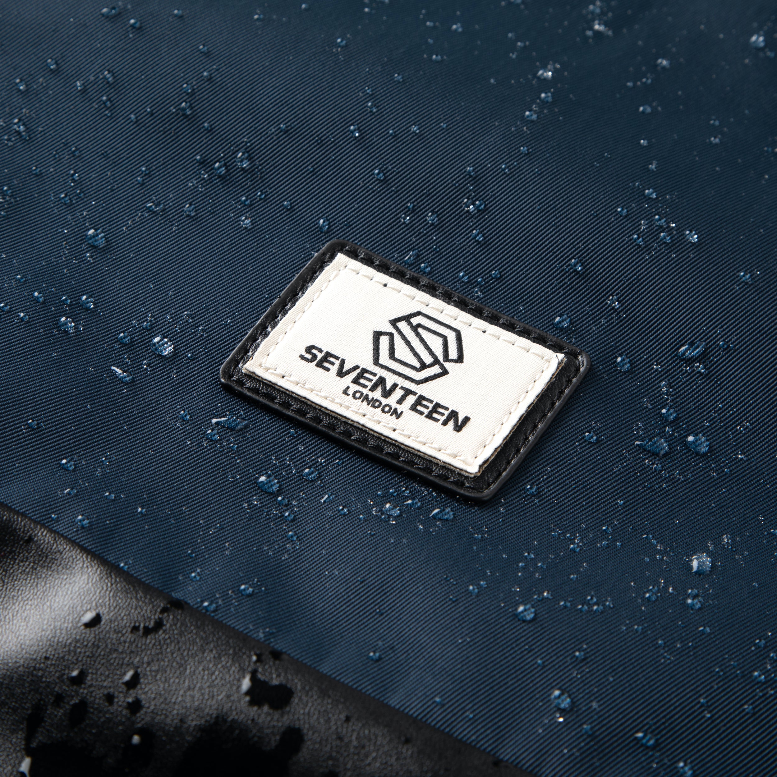 Greenwich Drawstring Bag - Navy - Seventeen London