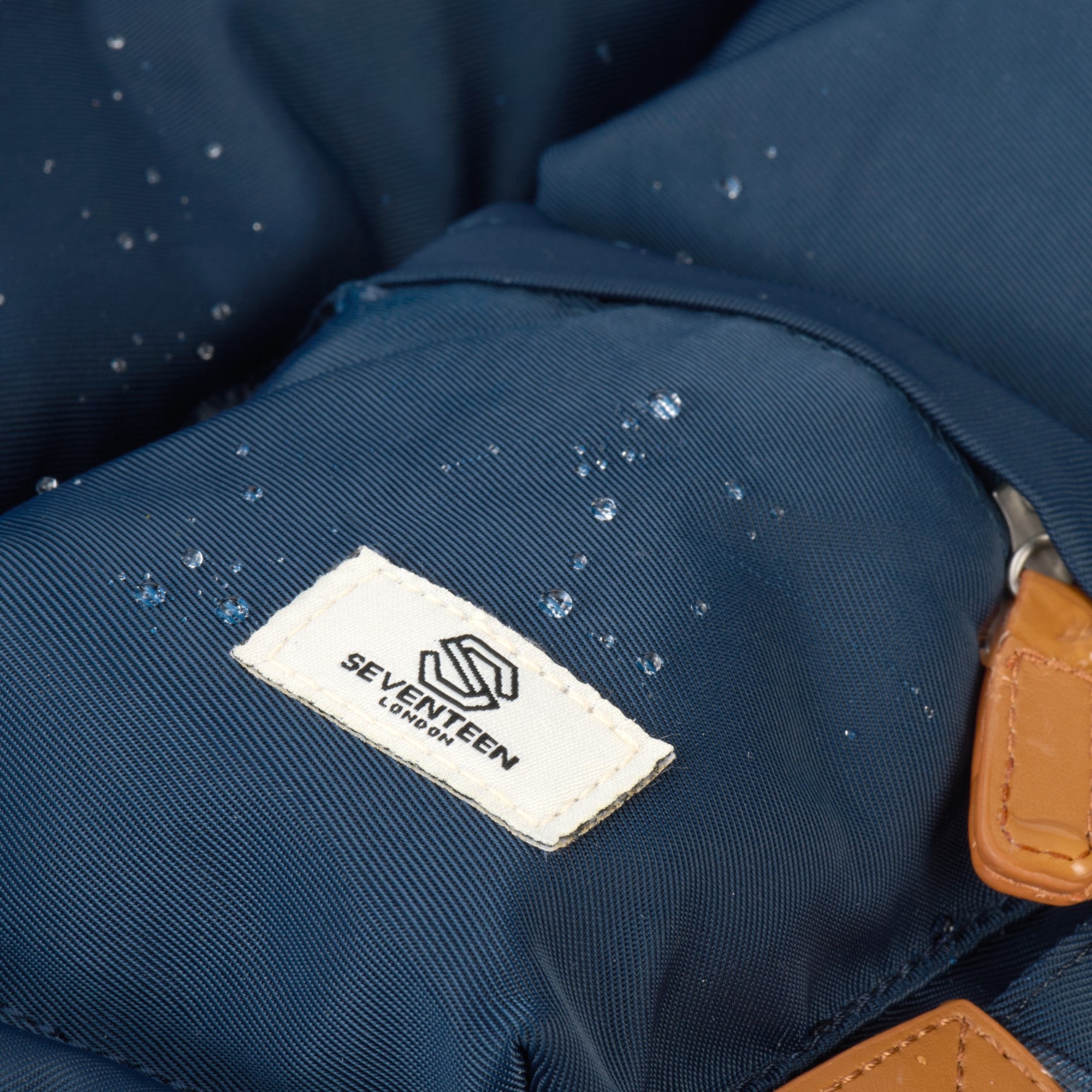 Piccadilly Circus Backpack - Navy