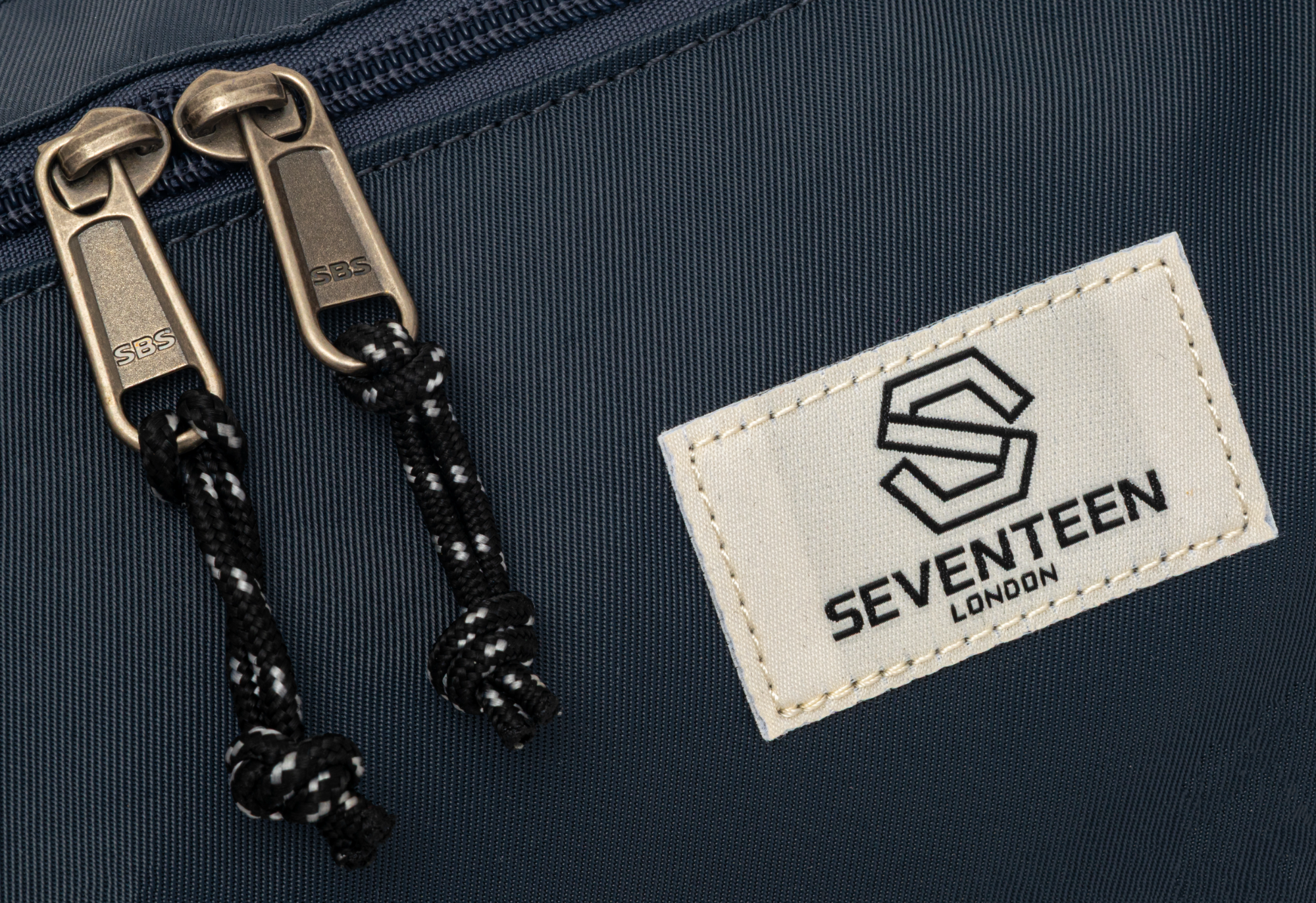 Hyde Park Crossbody Bag - Navy