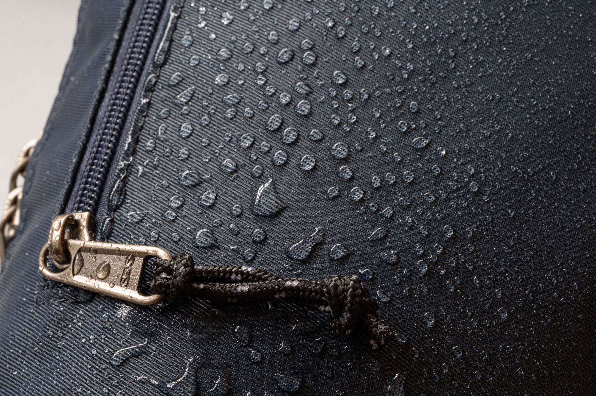 Hyde Park Crossbody Bag - Navy