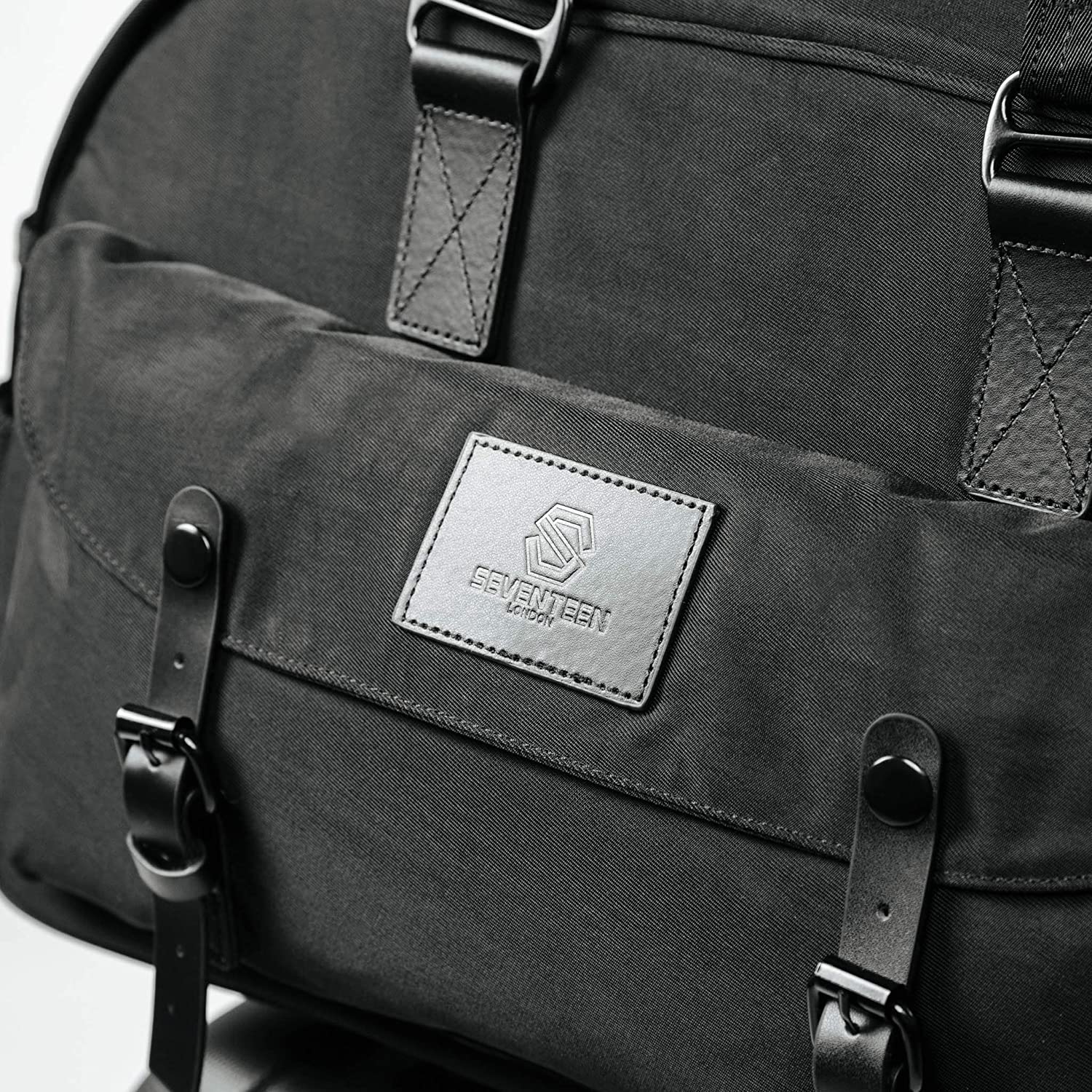 Hackney Duffle Weekend Bag - Black